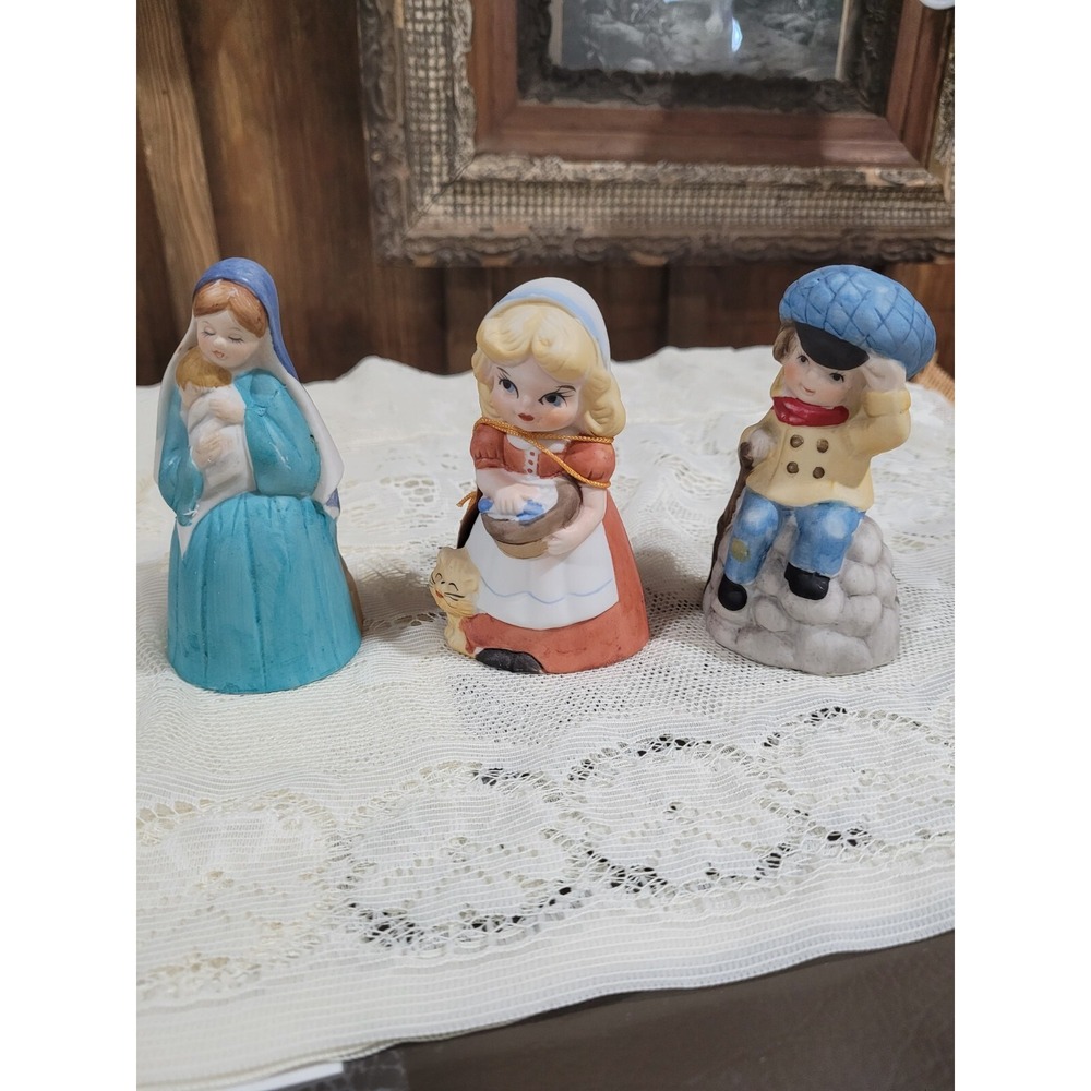 70s Jasco Merri Bells Figurine Lot 3 Winter School Vintage